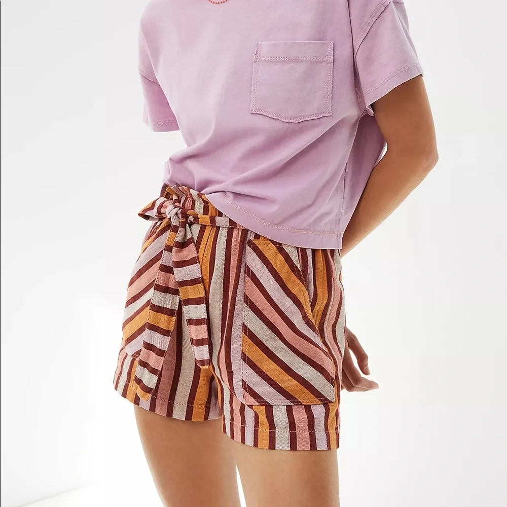 ANTHROPOLOGIE Belted Stripe Shorts‎